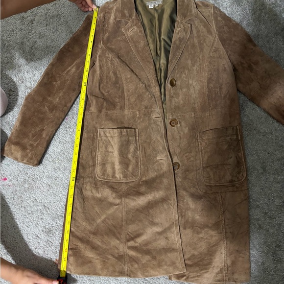 Women's Brown Suede Single-Button Trench Coat - Picture 7 of 12
